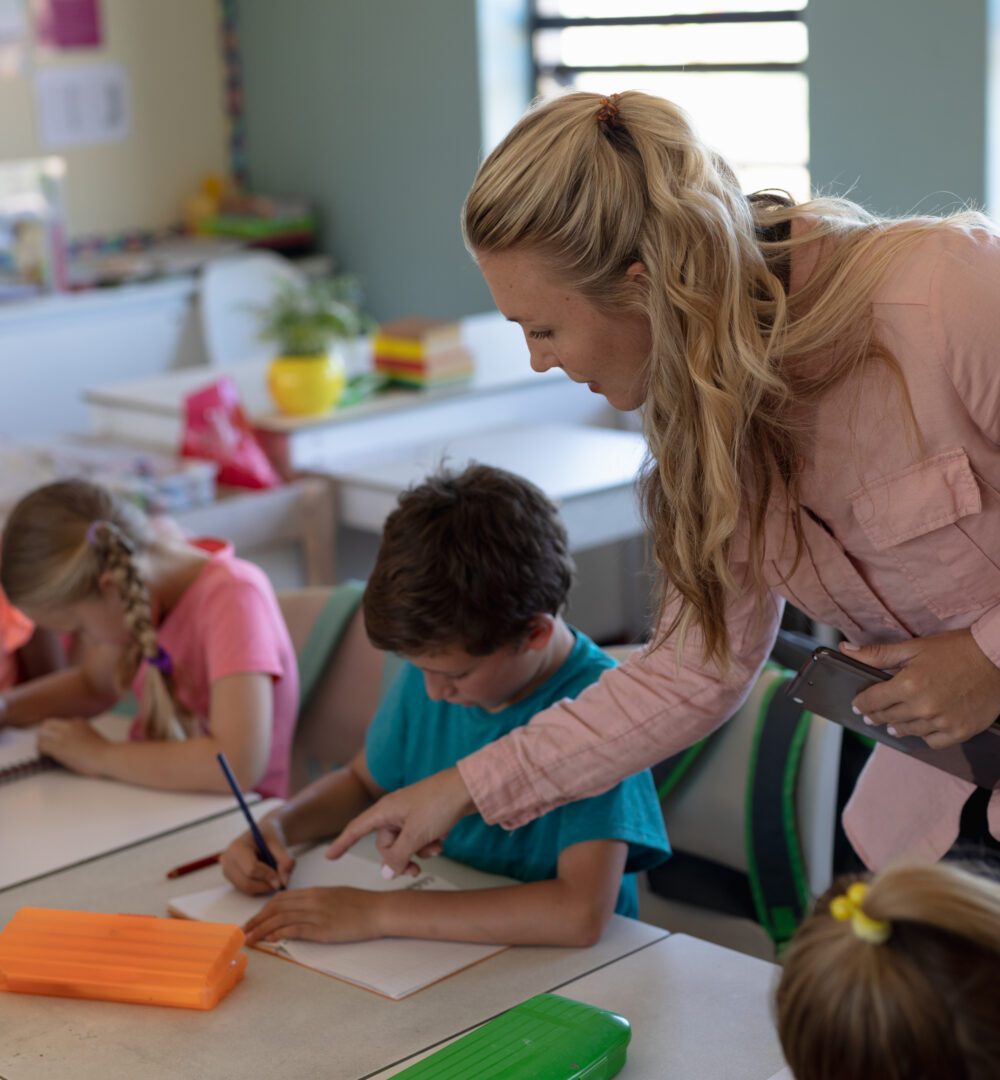 Hundreds of extra teachers entering schools thanks to new Curtin course