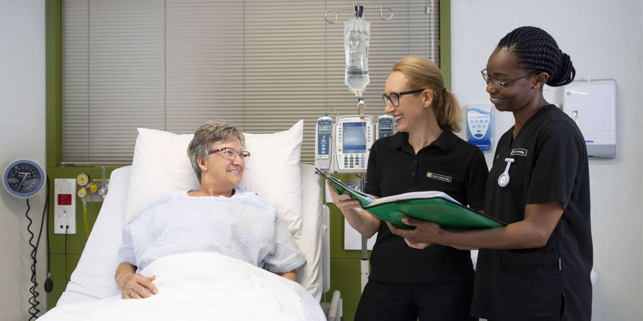 Study a Clinical Leadership Specialisation (M AdvPrc) at Curtin University
